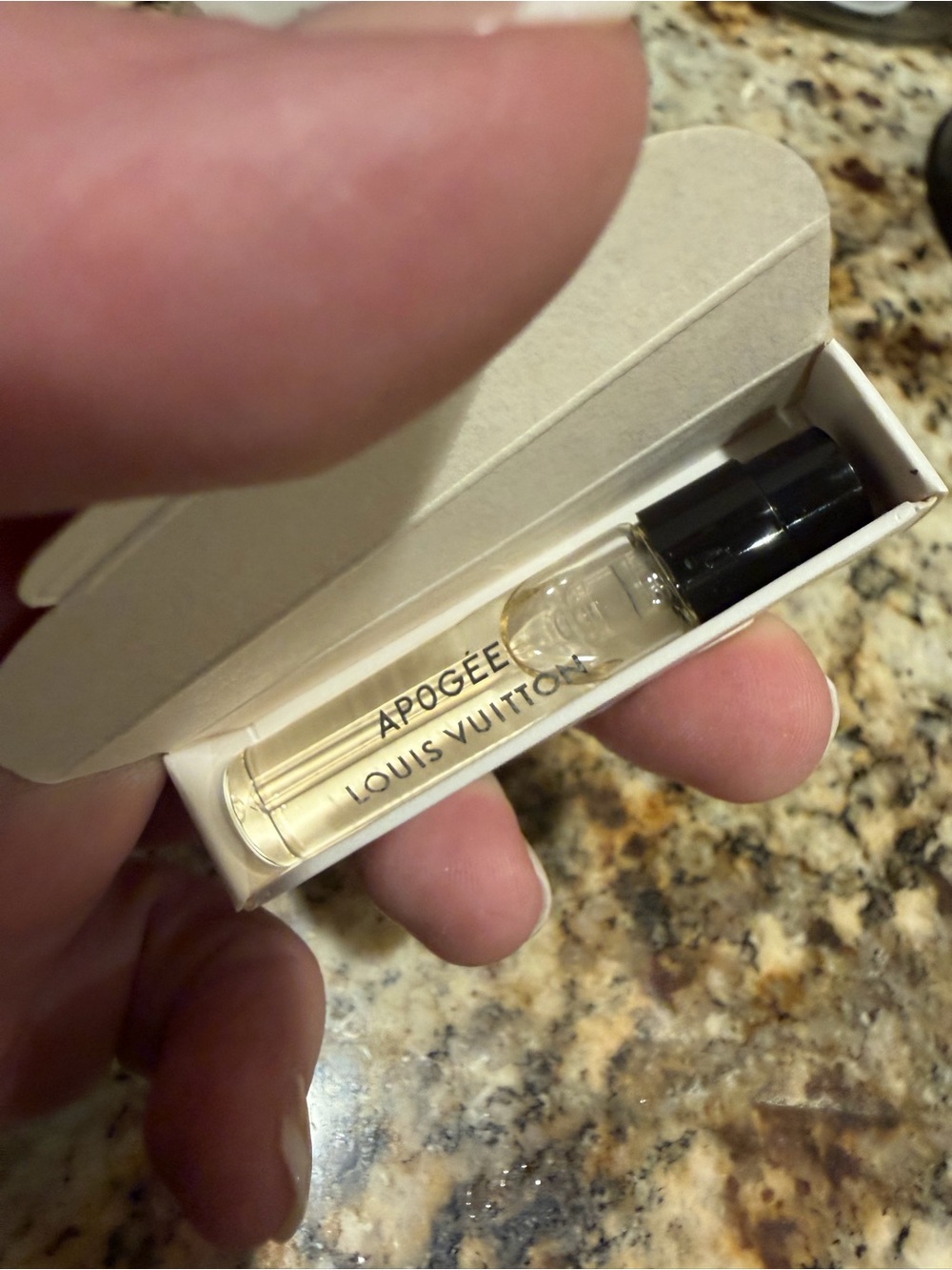 Apogée Louis Vuitton Sample Vial - Clear & Black 2ml